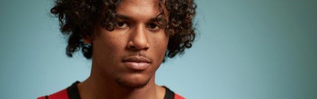 开云全站下载-戈登或在下季离开休斯敦 火箭想送走沃尔难度太大