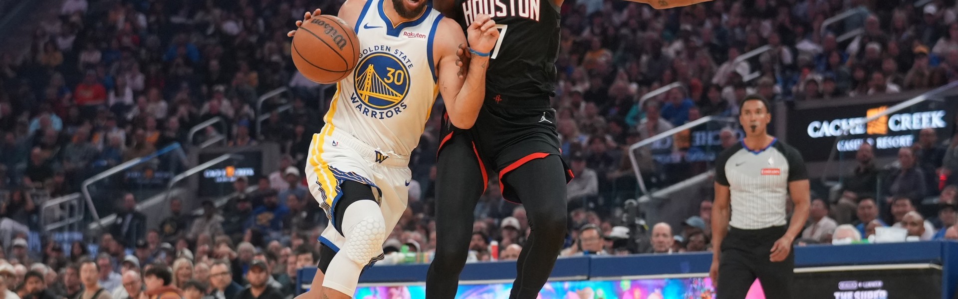 虽败犹荣！库里复出个人秀点燃全场 边角料+库里=创造奇迹可能性